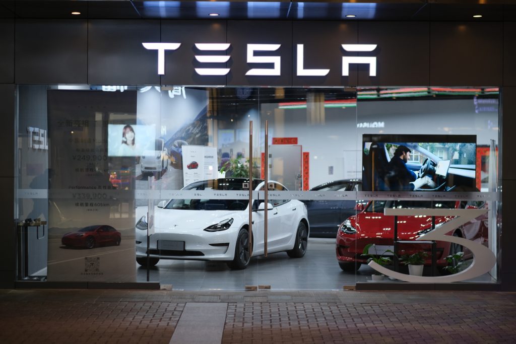 Tesla Lays Off 200 Workers Amid Musk’s “Super Bad Feeling”