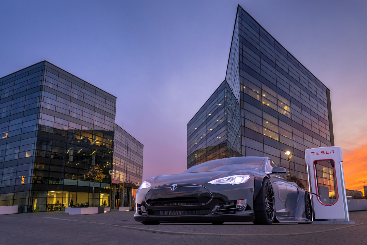 Tesla S at a charging point