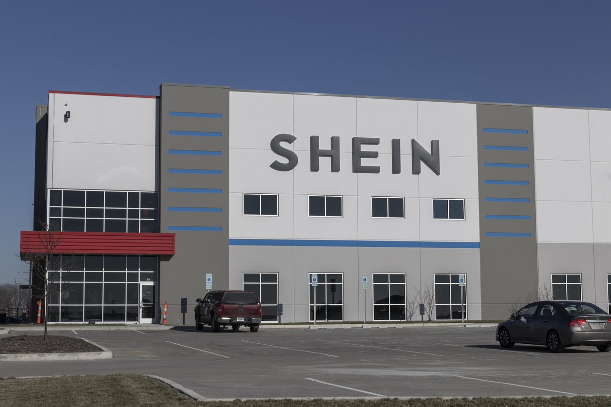 shein e commerce distribution center. shein is one of the largest fashion and accessory retailers in the world.