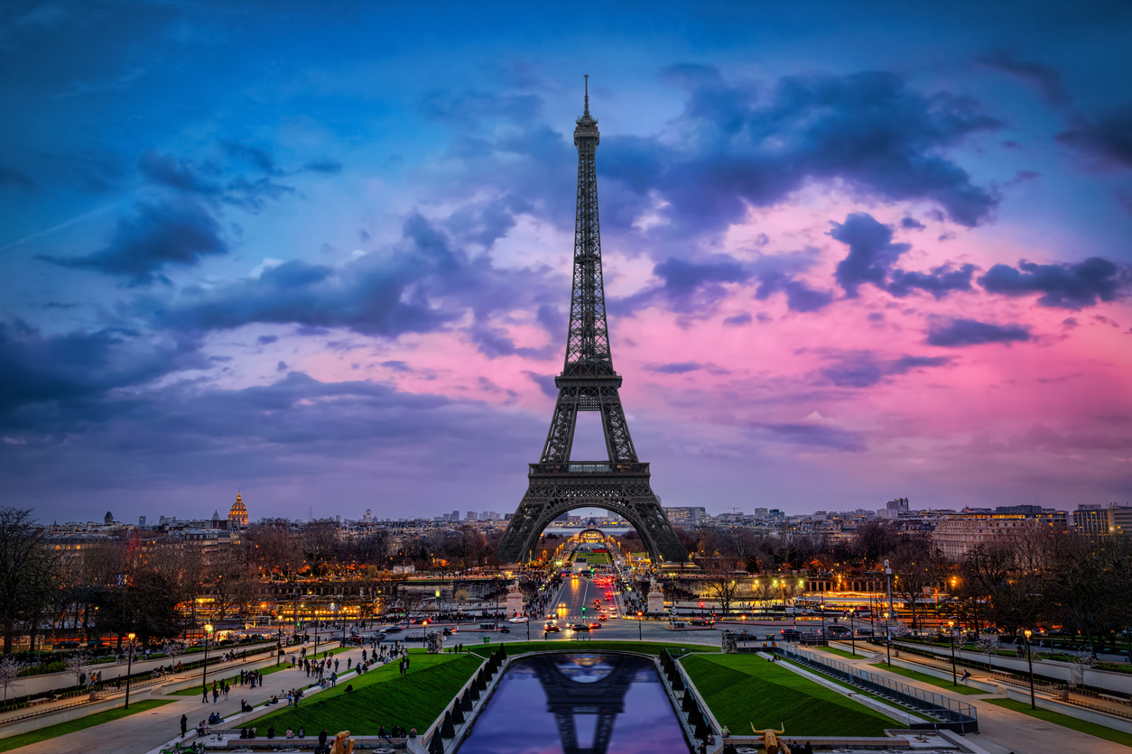 spring evening view of the eiffel tower in paris